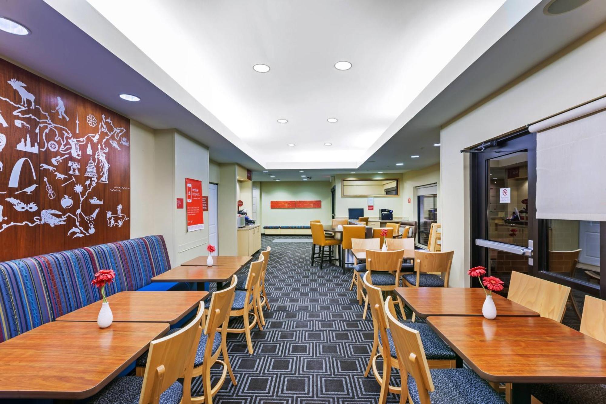 Towneplace Suites By Marriott Tulsa North/Owasso Экстерьер фото